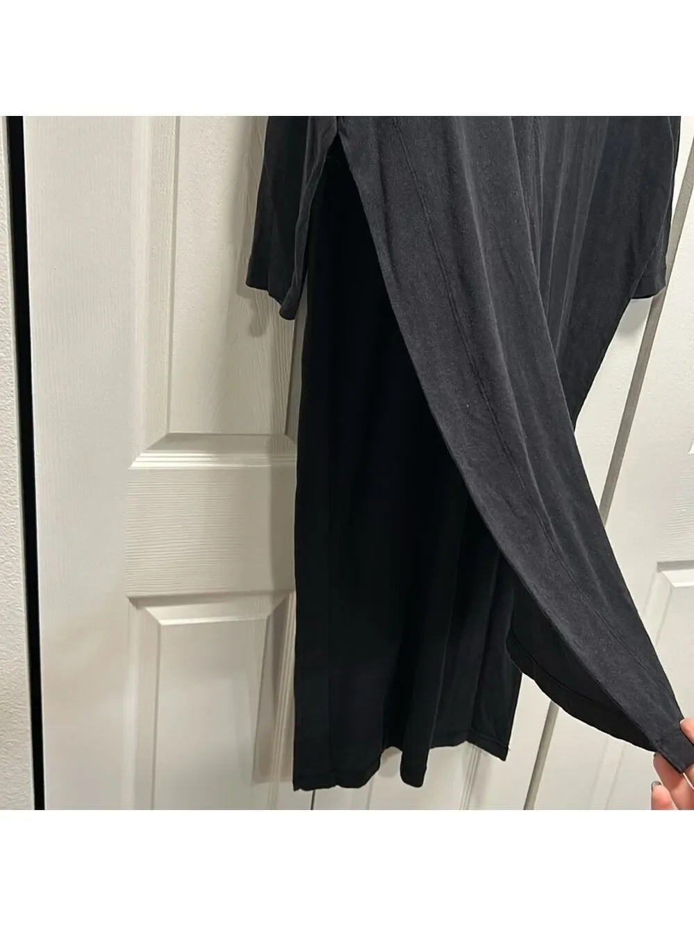 We the Free Black 3/4 Sleeve Scoop Neck High-Low Split-Hem Cover Up Size Small